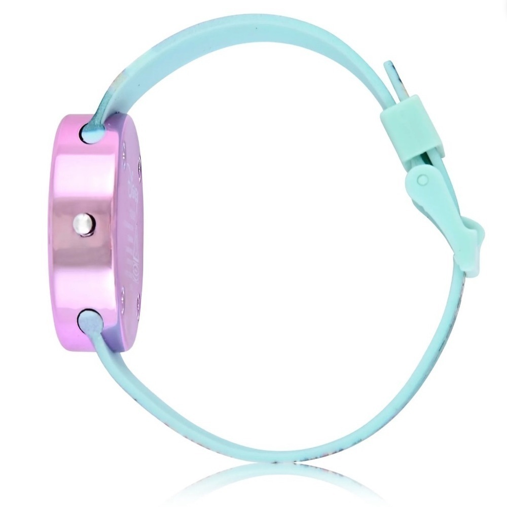 FrozenGirl's Children's LED Watch with Round Case and Printed Silicone Strap - Picture 2 of 8
